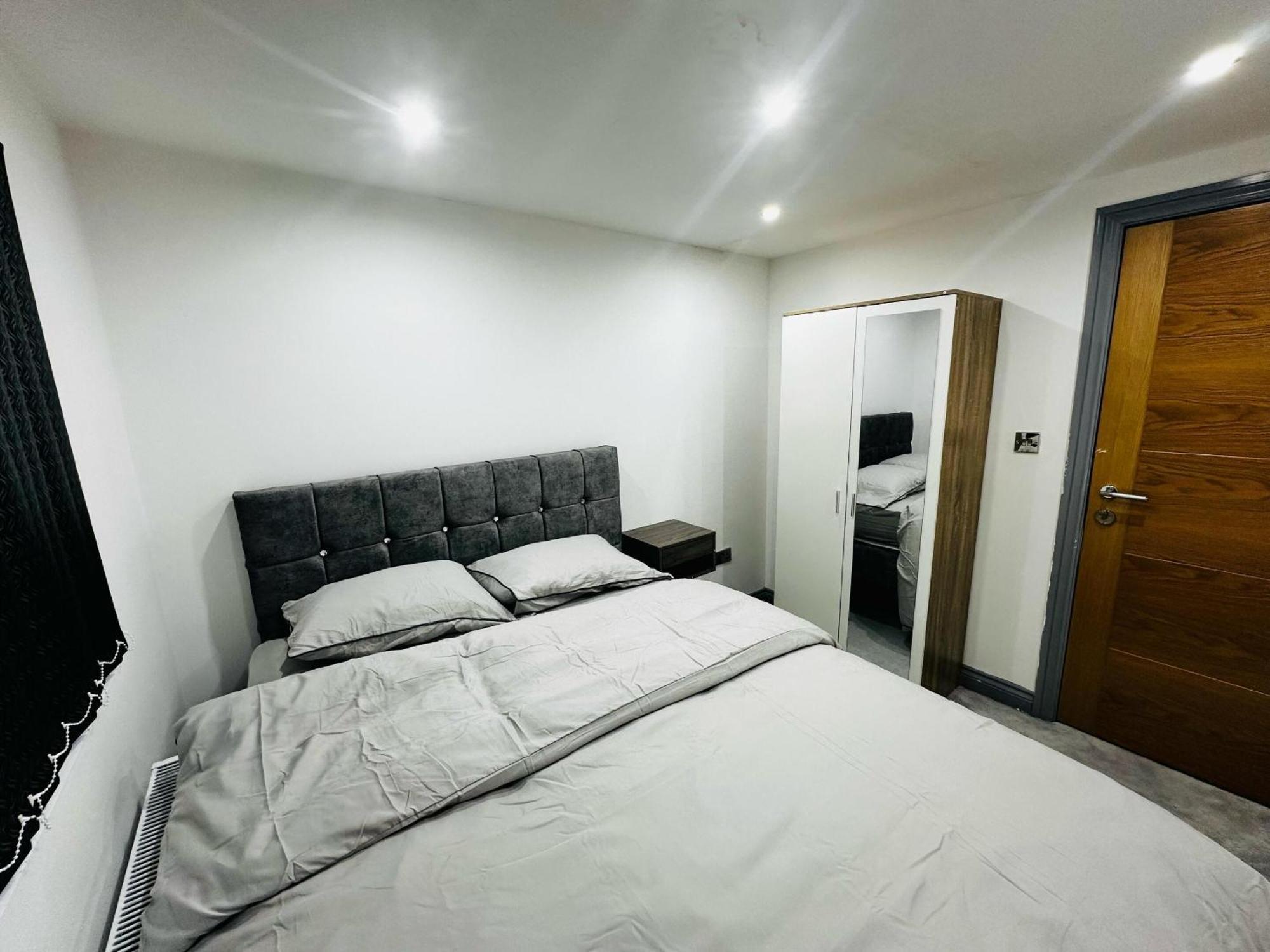 Perfect Stay Near Manchester Airport Wythenshawe Room photo