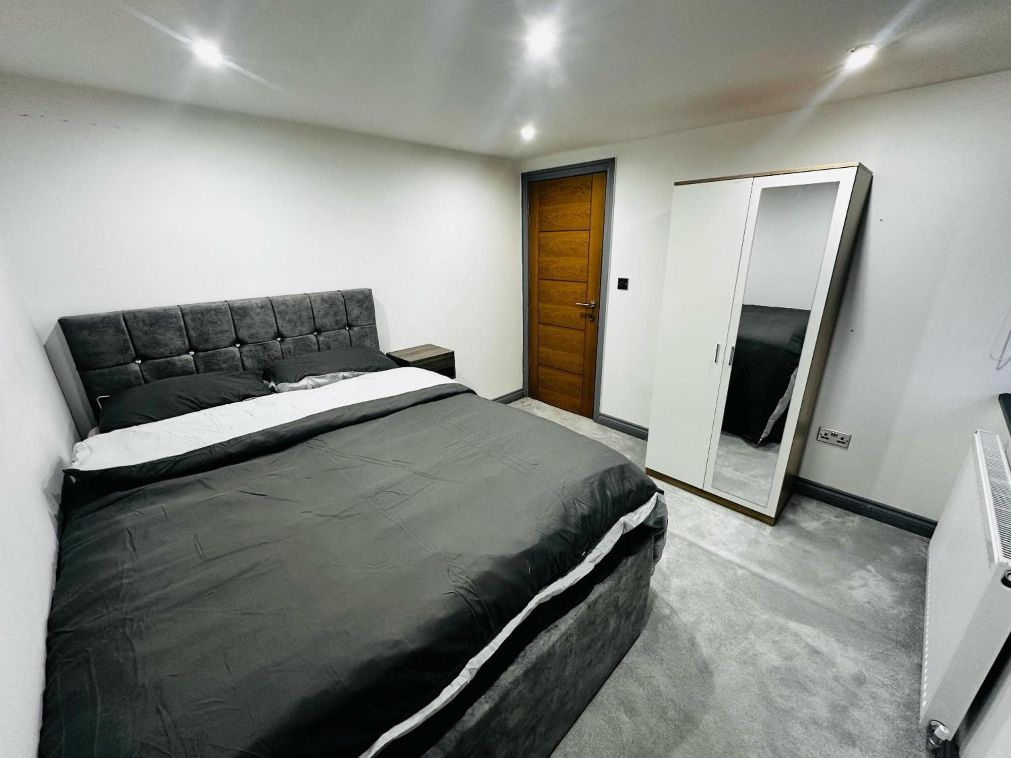 Perfect Stay Near Manchester Airport Wythenshawe Room photo