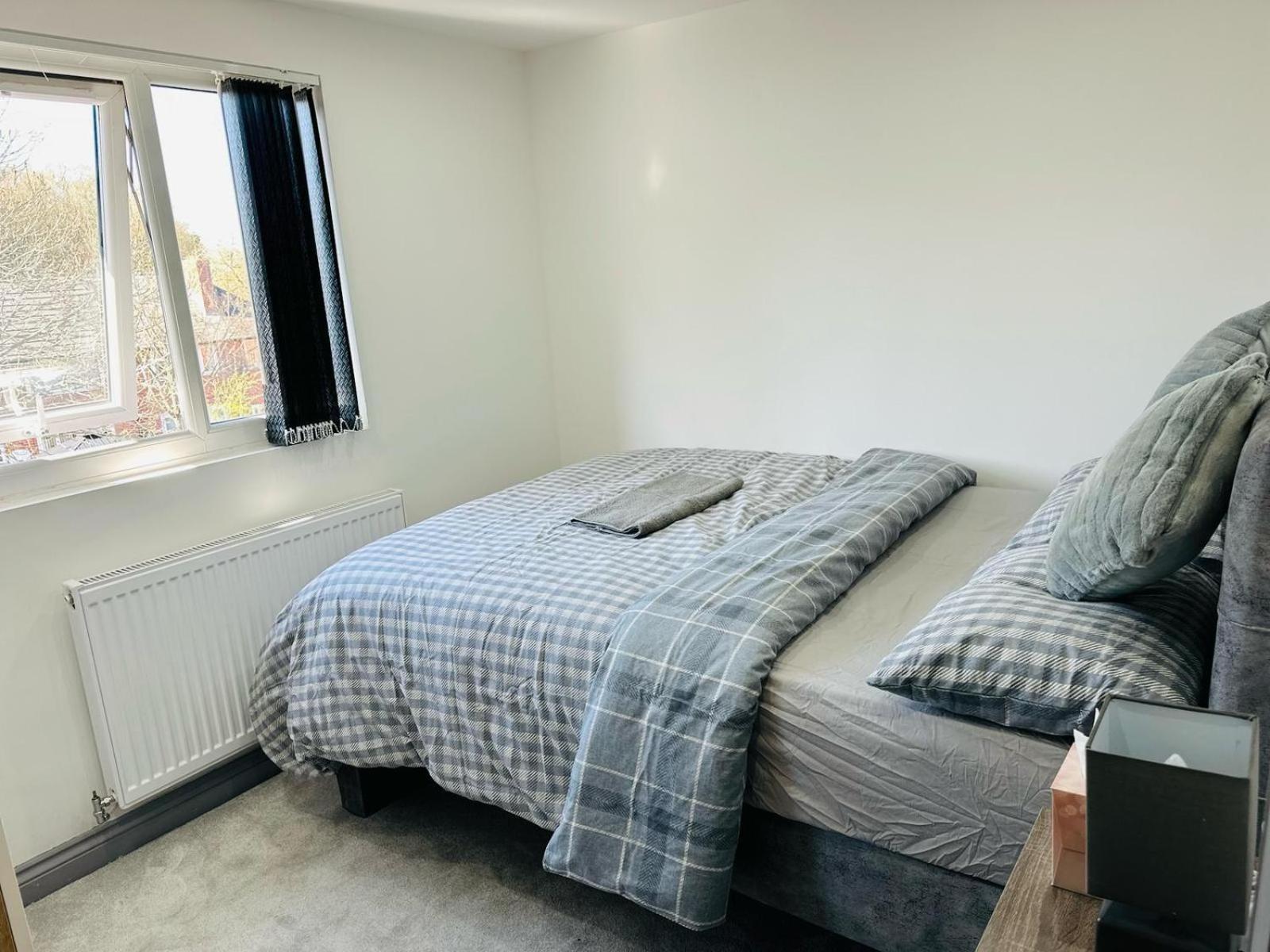 Perfect Stay Near Manchester Airport Wythenshawe Exterior photo