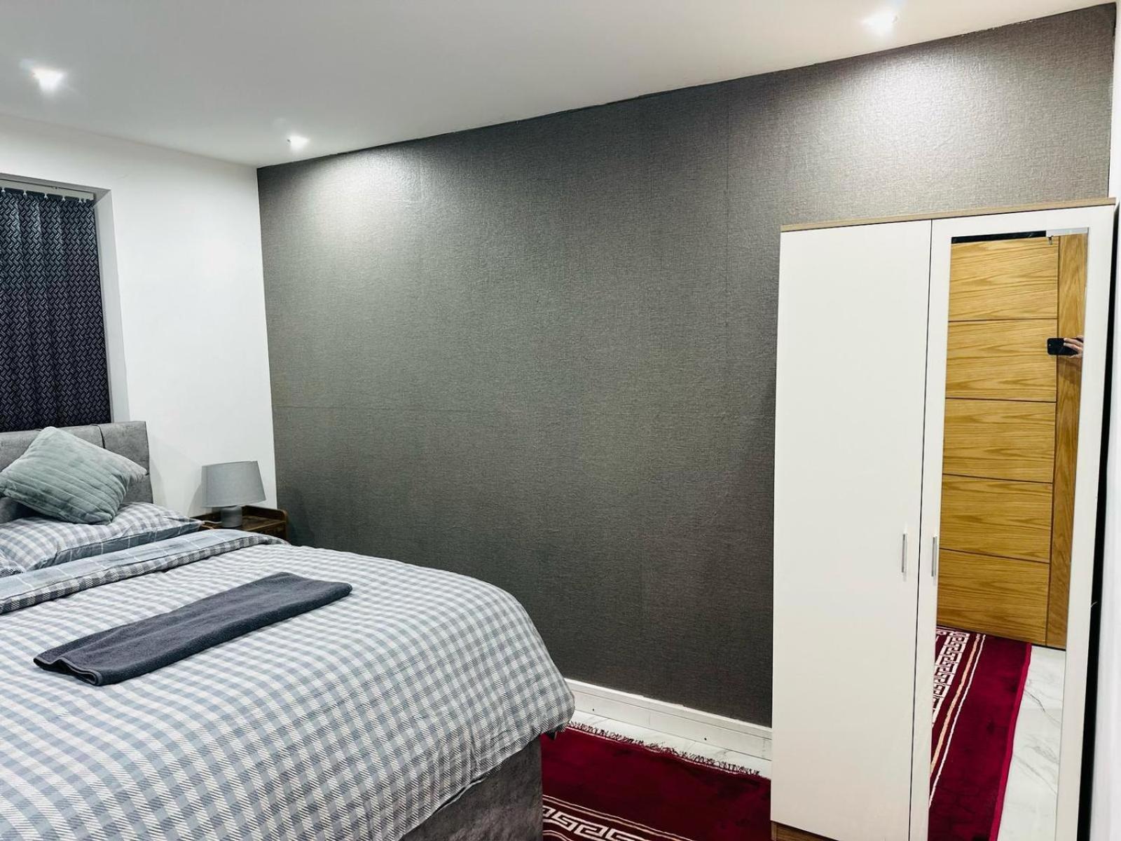 Perfect Stay Near Manchester Airport Wythenshawe Exterior photo